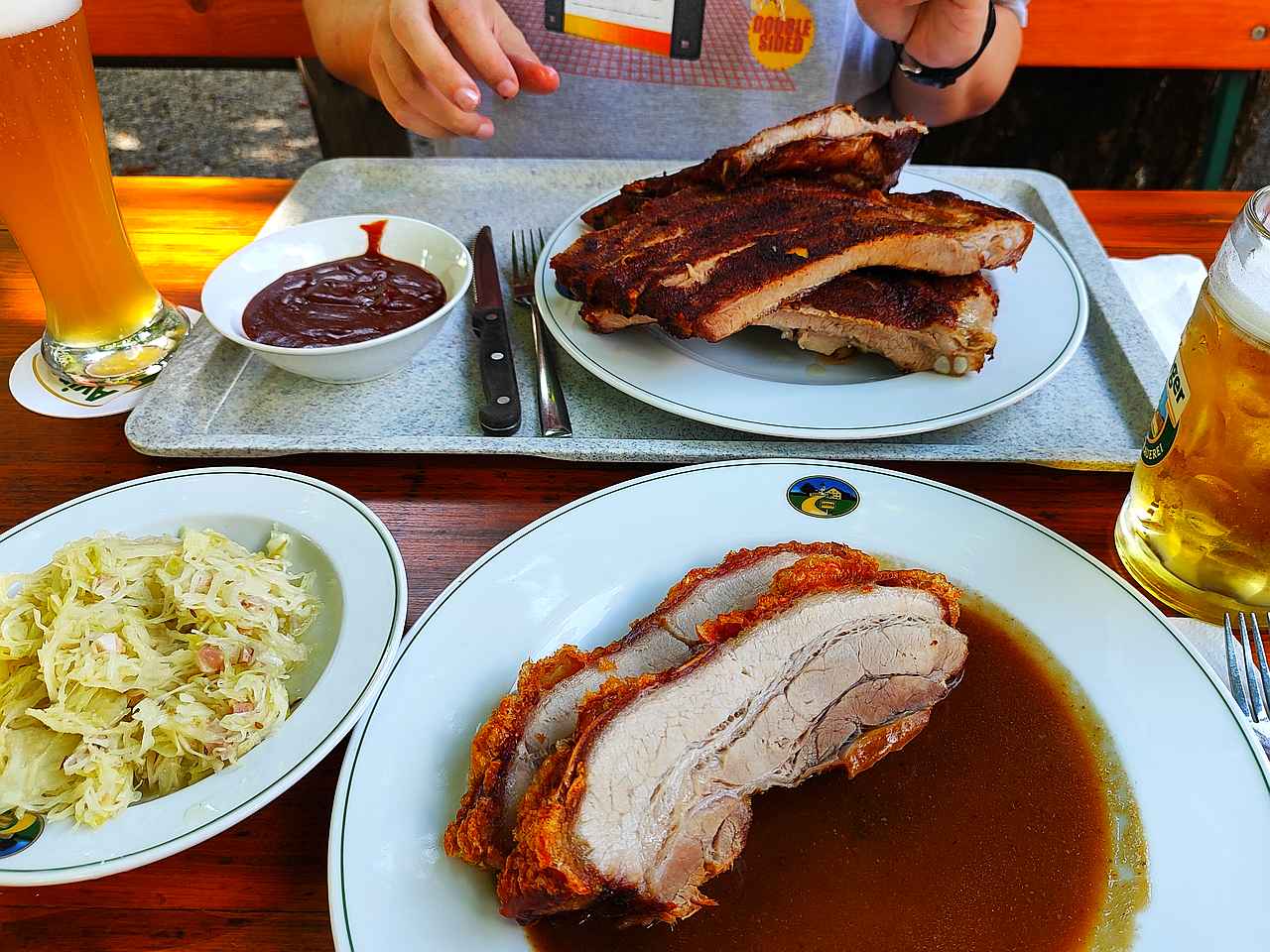 Spareribs und Schweinebraten